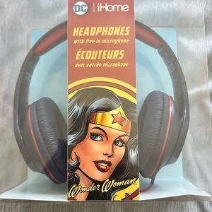 Wonder Woman headphones